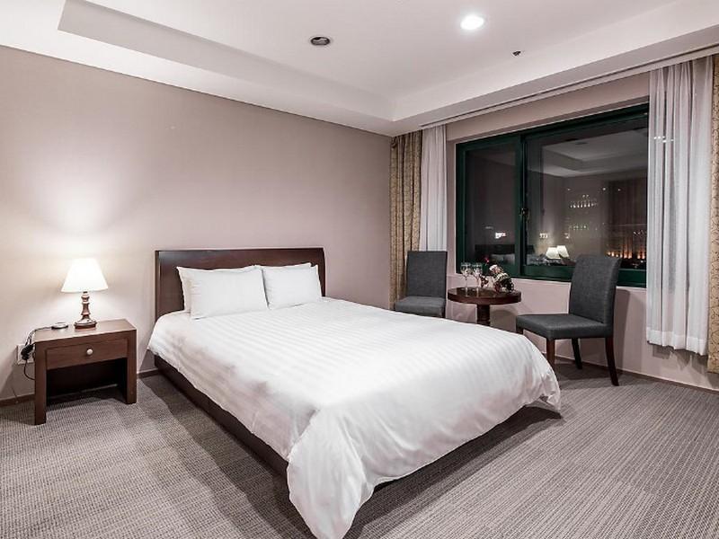 סיאול New Hilltop Hotel מראה חיצוני תמונה