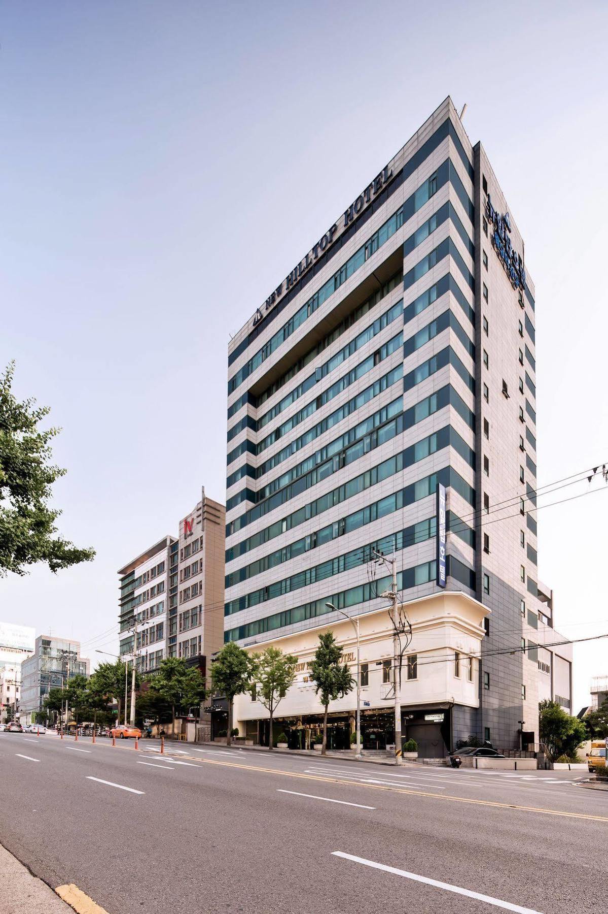 סיאול New Hilltop Hotel מראה חיצוני תמונה